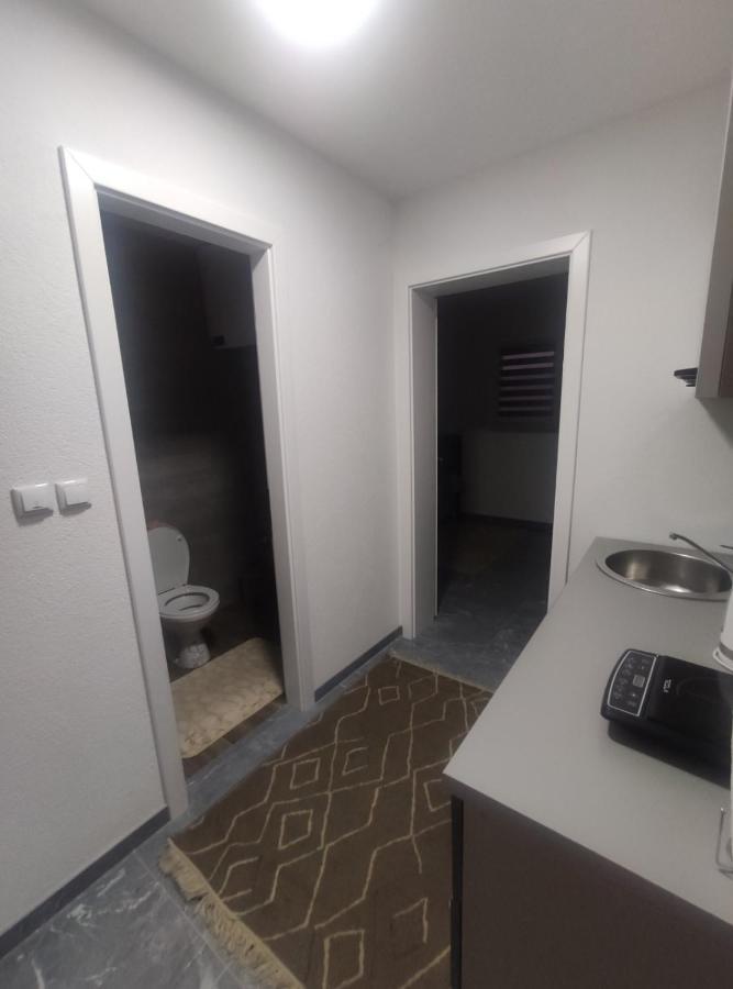 Ferienwohnung Neer Zivinice Exterior foto